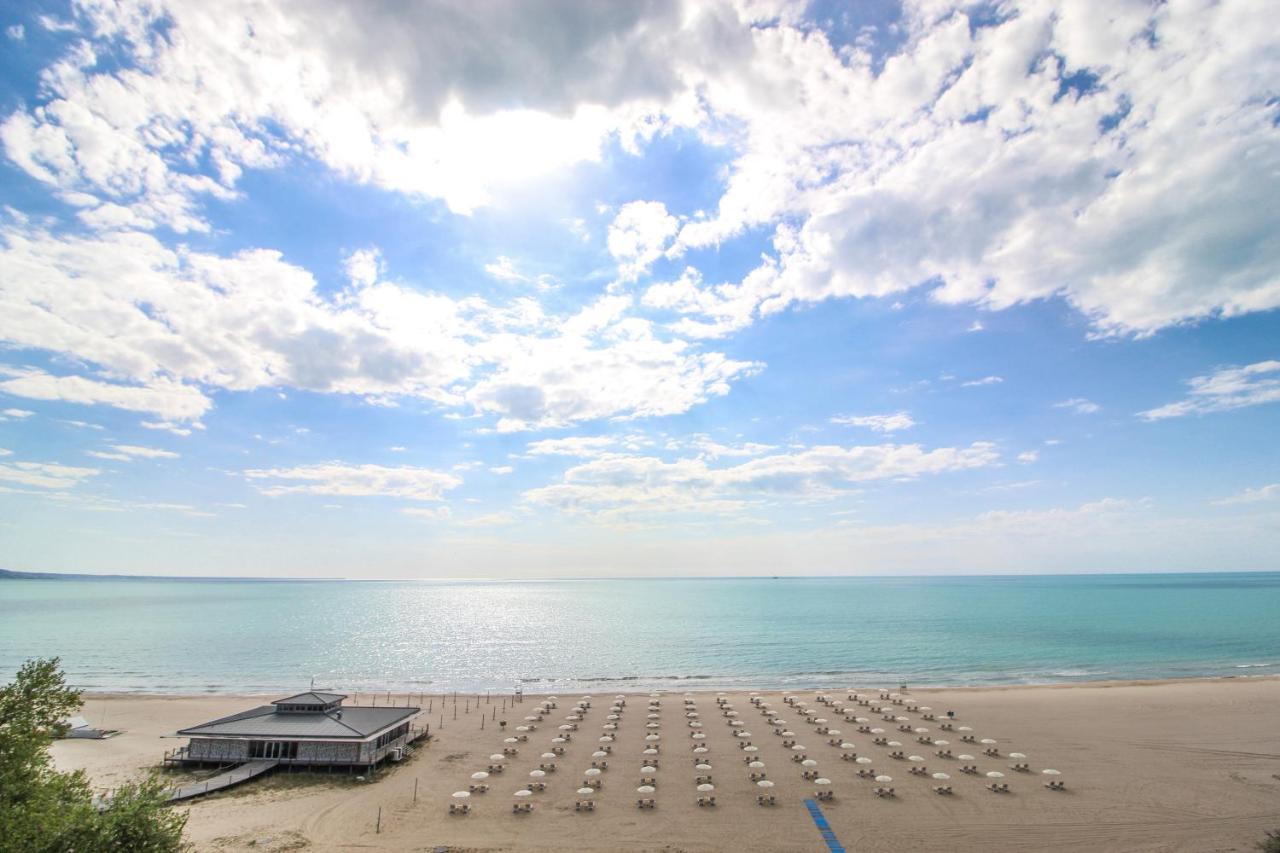 Hotel Maritim Amelia Albena